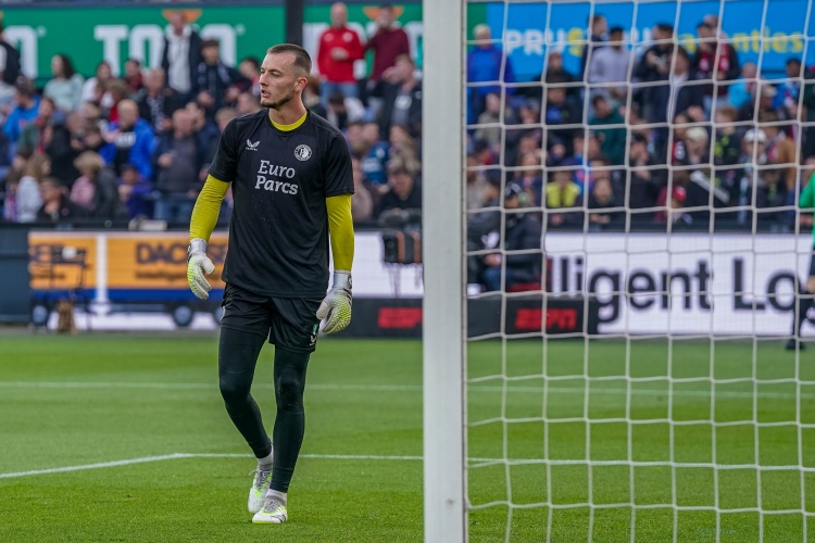 罗马诺：热那亚签下费耶诺德门将拜洛，球员将于周二接受体检