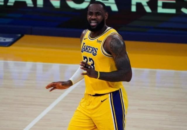 欧冠官方正版下载-连续3场合计4个加时 詹姆斯明显累了可他还是赢了