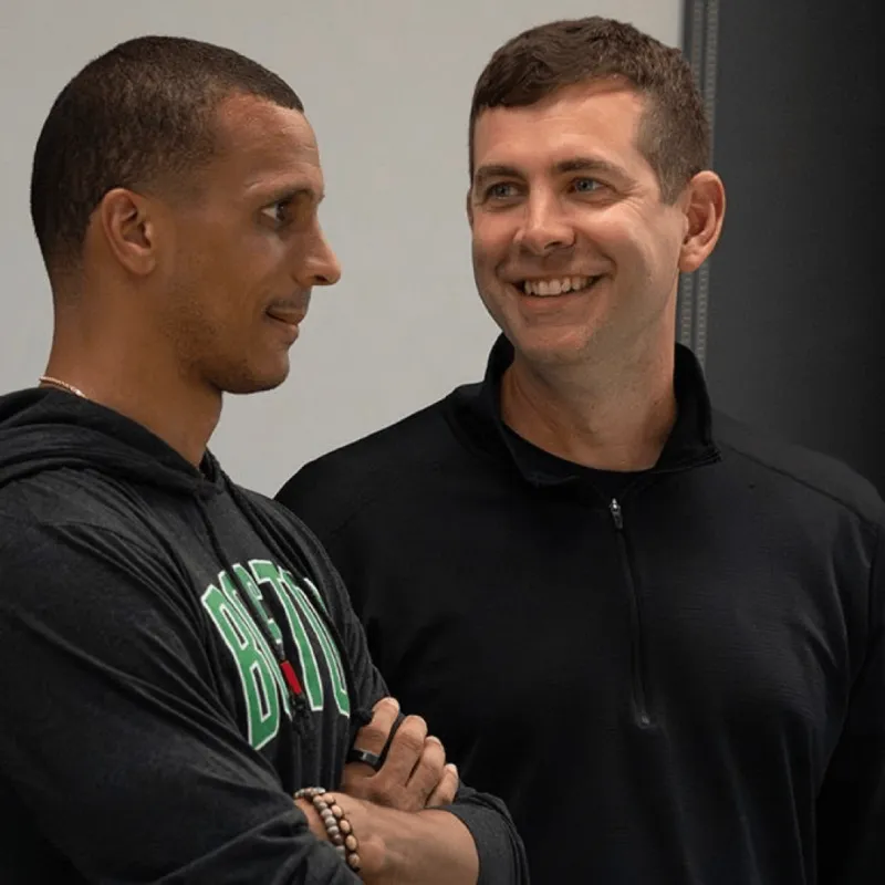 欧冠高清赛事平台-马祖拉谈史蒂文斯：我们的关系很特别，我曾是他手下的教练